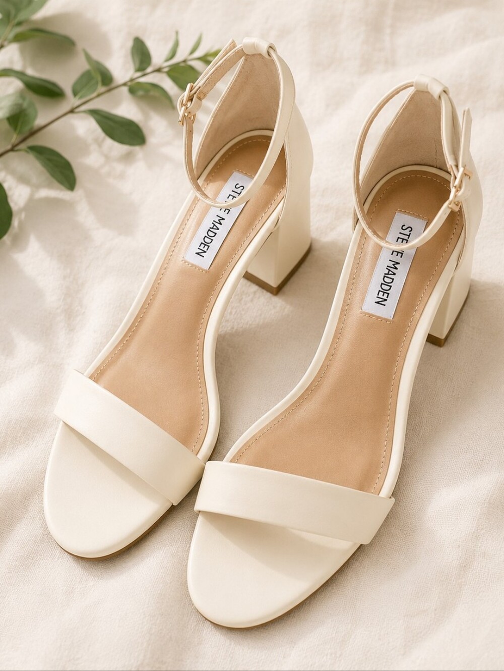 Steve Madden Ivory Block Heel Ankle Strap Sandals Size 8.5